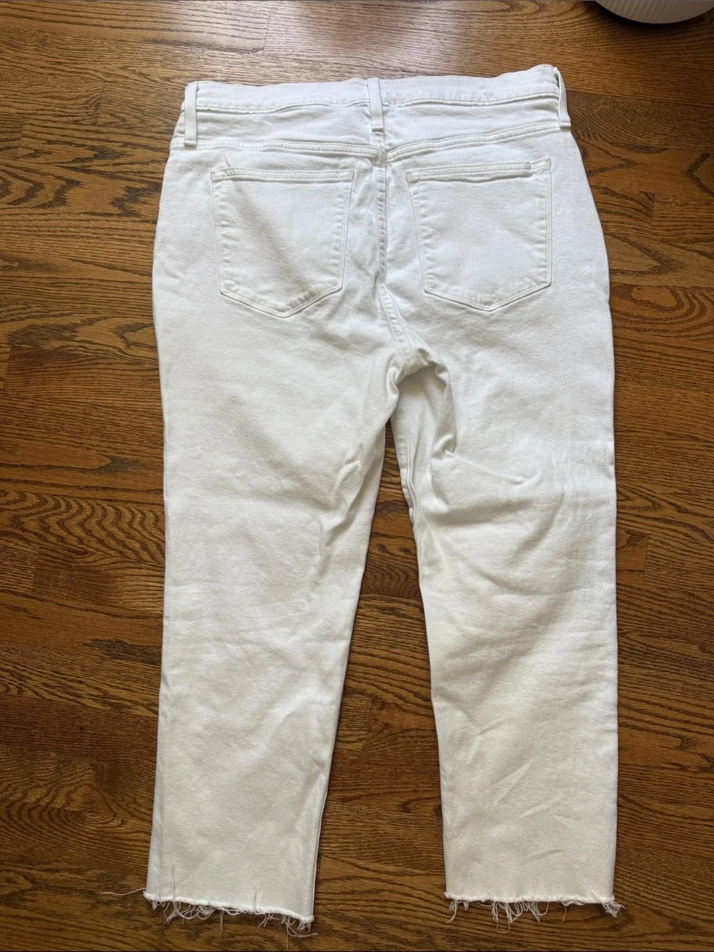 EUC J. Crew Essential Straight High-Rise Button-Fly Cropped Jeans, White